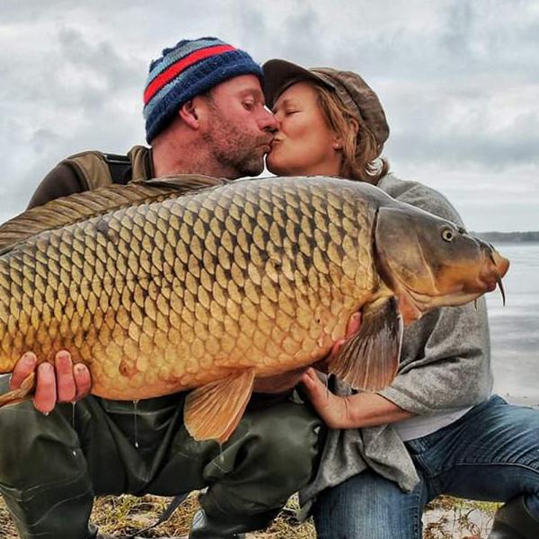 David et Jacqui Aventures des pirates de la carpe